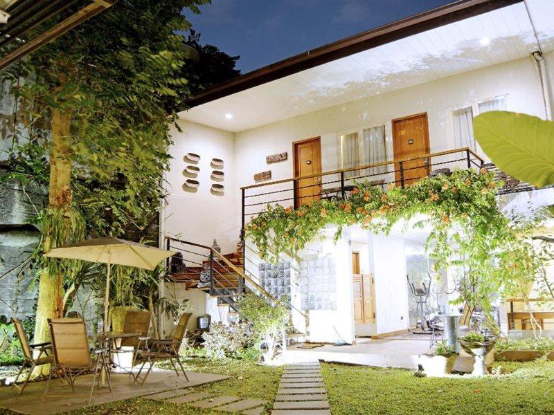 W Home Cipete Jakarta Exterior photo
