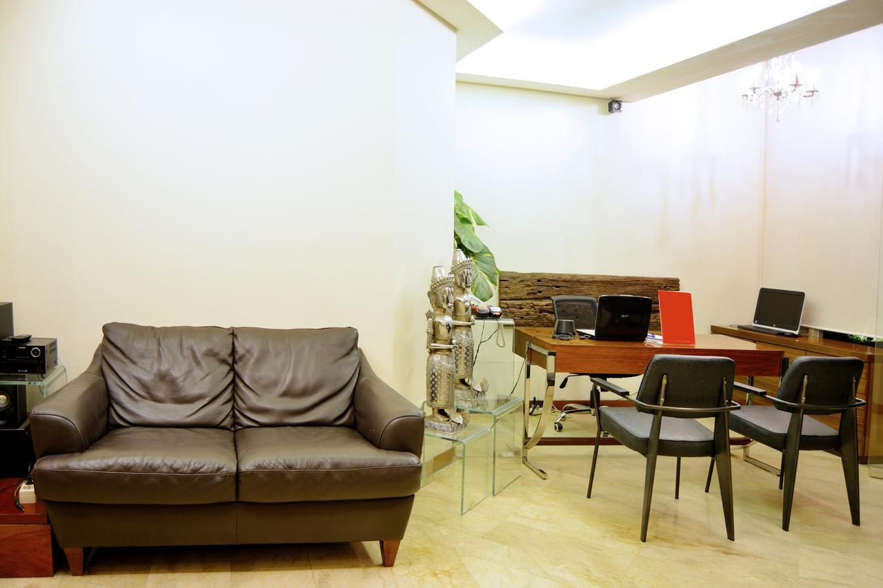 W Home Cipete Jakarta Exterior photo